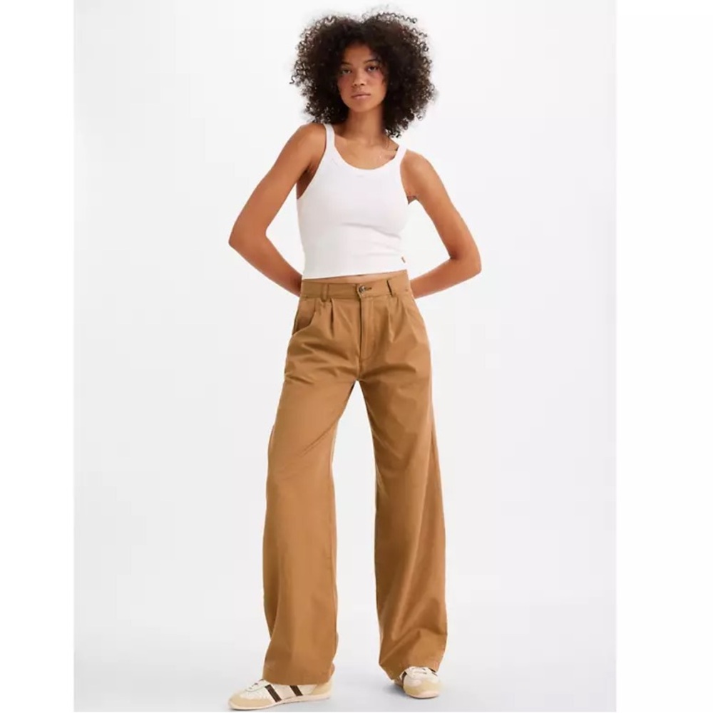 Levi’s High Rise Pleated Baggy Trouser Pants